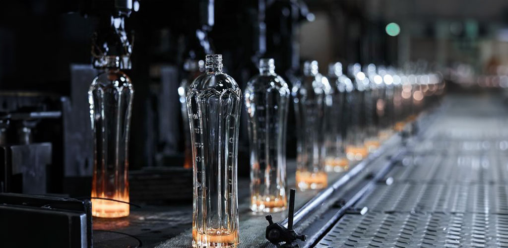 Bacardi minskar kolavtrycket från tillverkning av glasflaskor